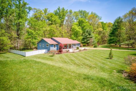 238 Ama Way Weaverville NC 28787