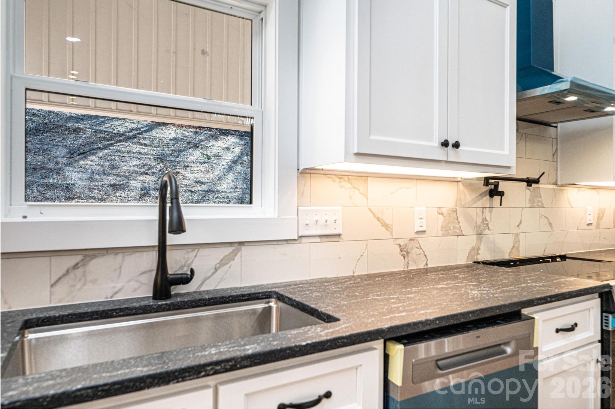 1721 Songbird Court SE Lenoir NC 28645