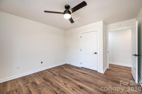 1721 Songbird Court SE Lenoir NC 28645