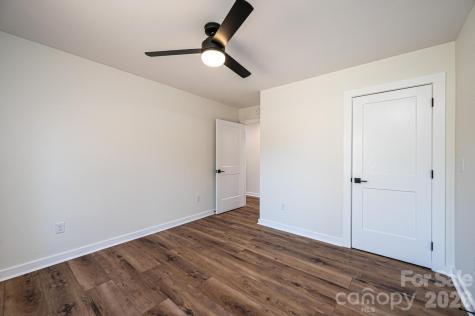 1721 Songbird Court SE Lenoir NC 28645