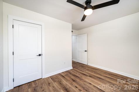 1721 Songbird Court SE Lenoir NC 28645