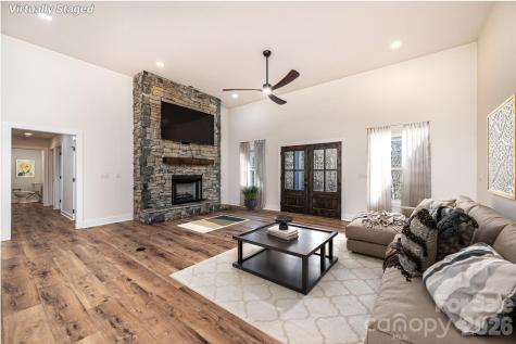 1721 Songbird Court SE Lenoir NC 28645