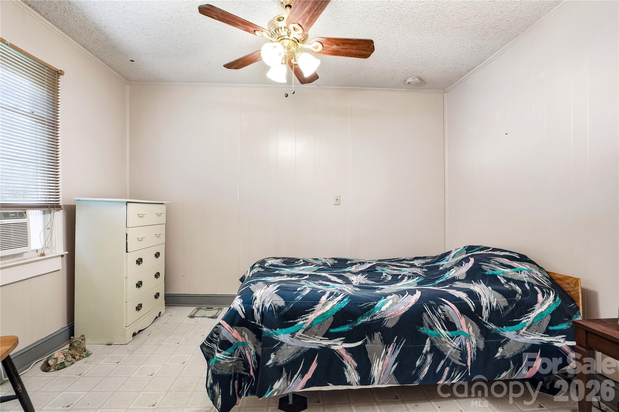 116 E Boston Avenue Bessemer City NC 28016