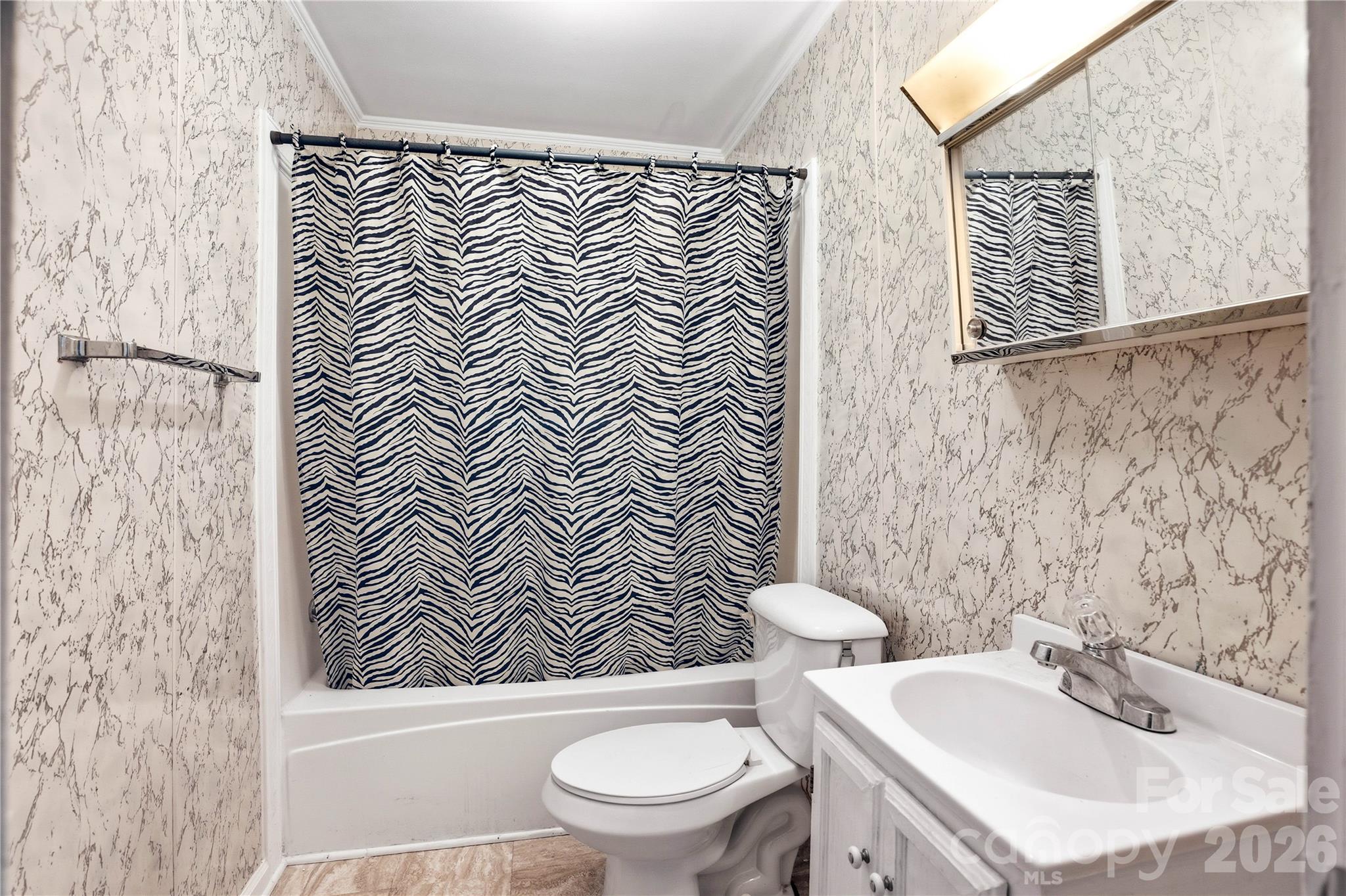 116 E Boston Avenue Bessemer City NC 28016