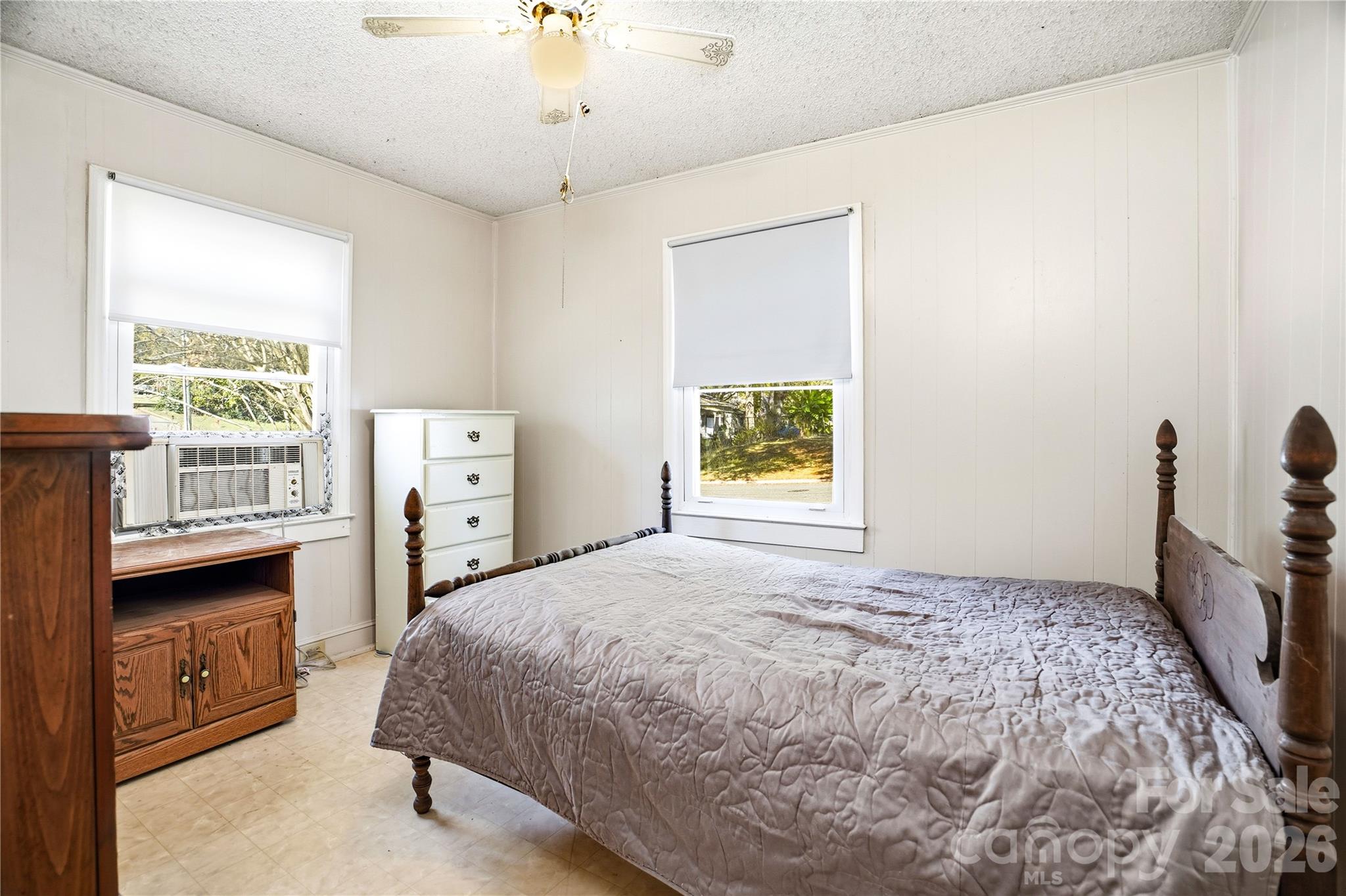 116 E Boston Avenue Bessemer City NC 28016