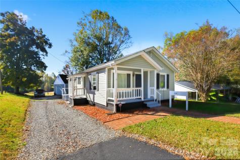 116 E Boston Avenue Bessemer City NC 28016