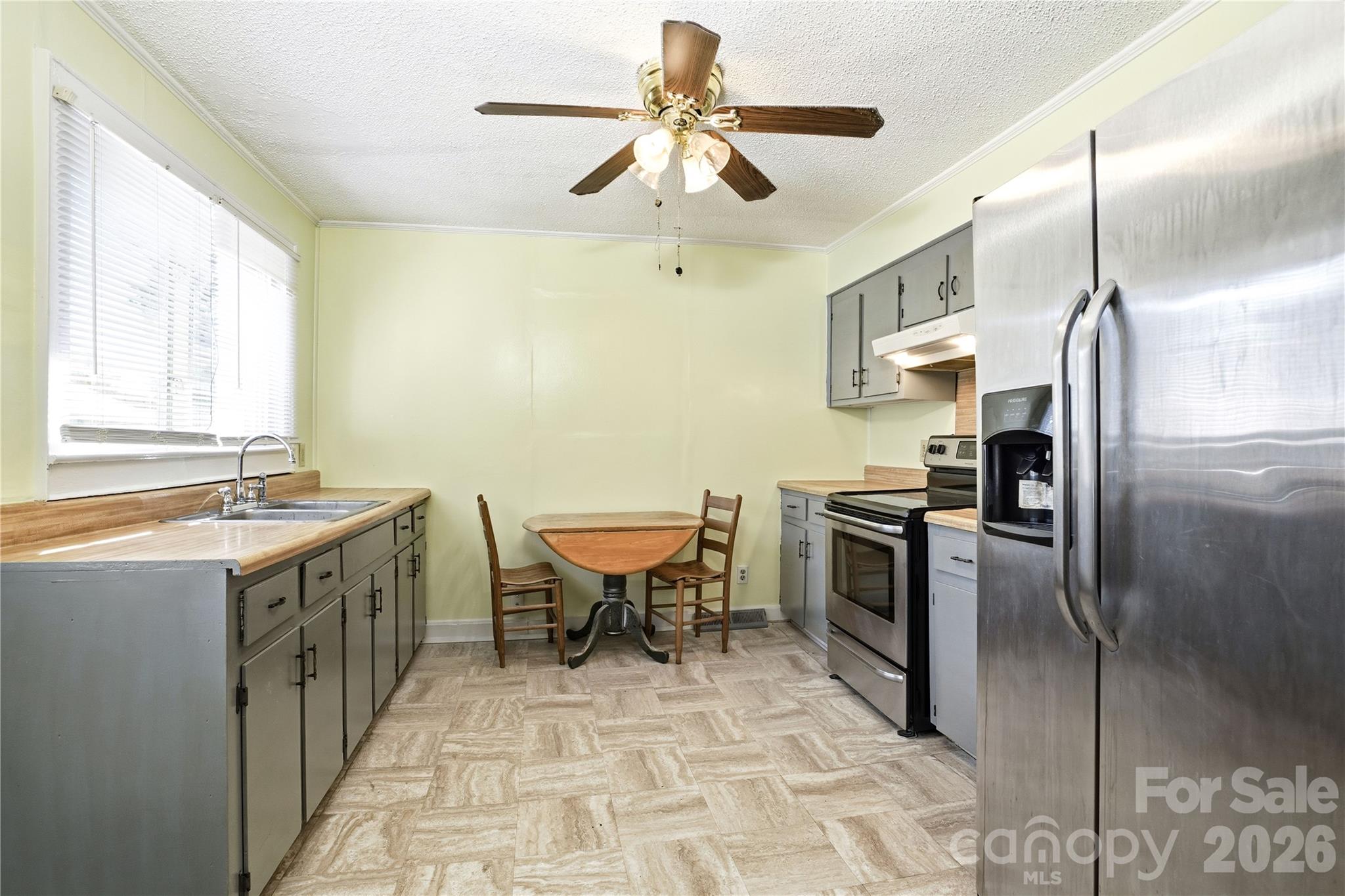 116 E Boston Avenue Bessemer City NC 28016