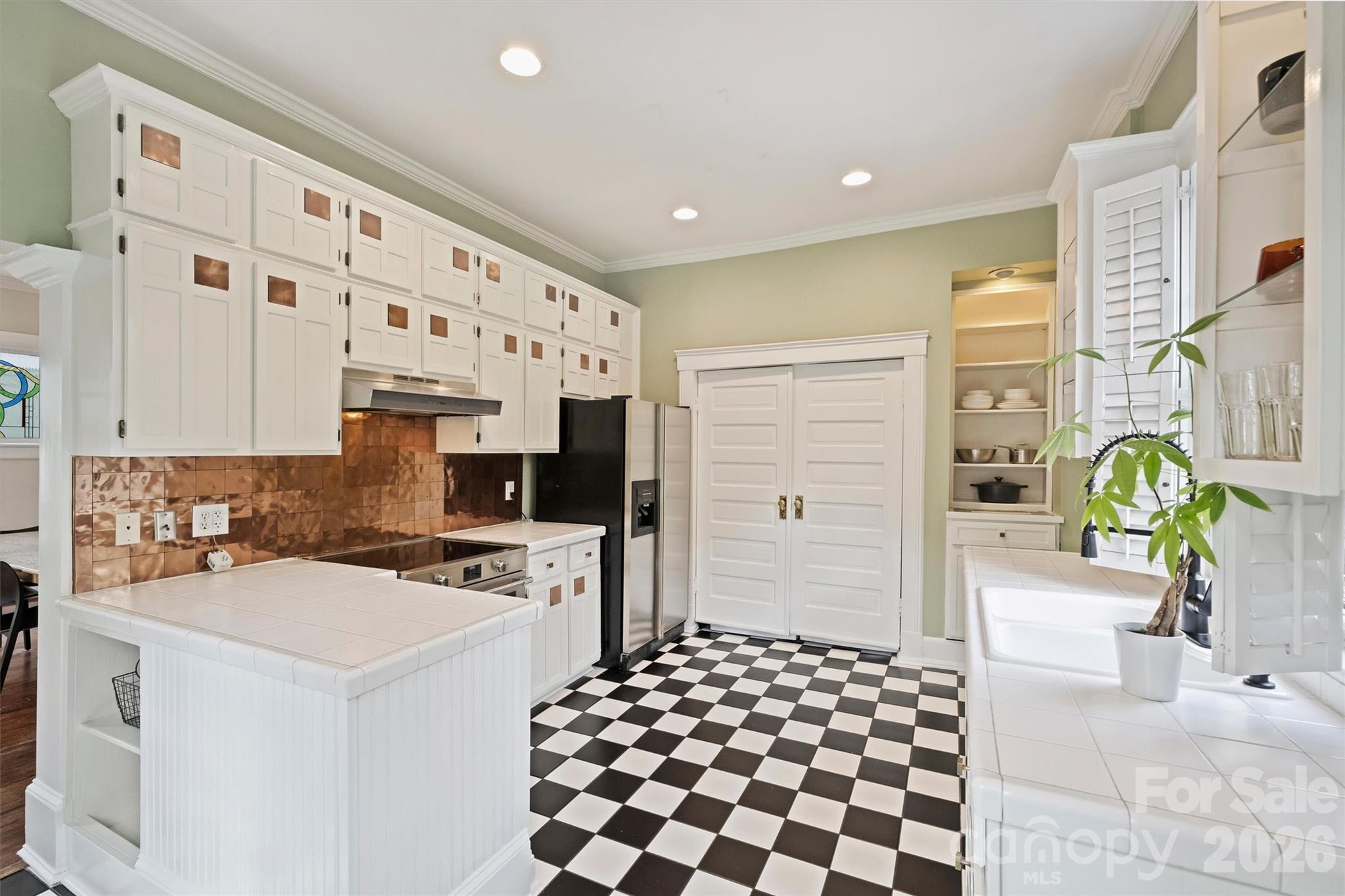 712 Sunnyside Avenue Charlotte NC 28204