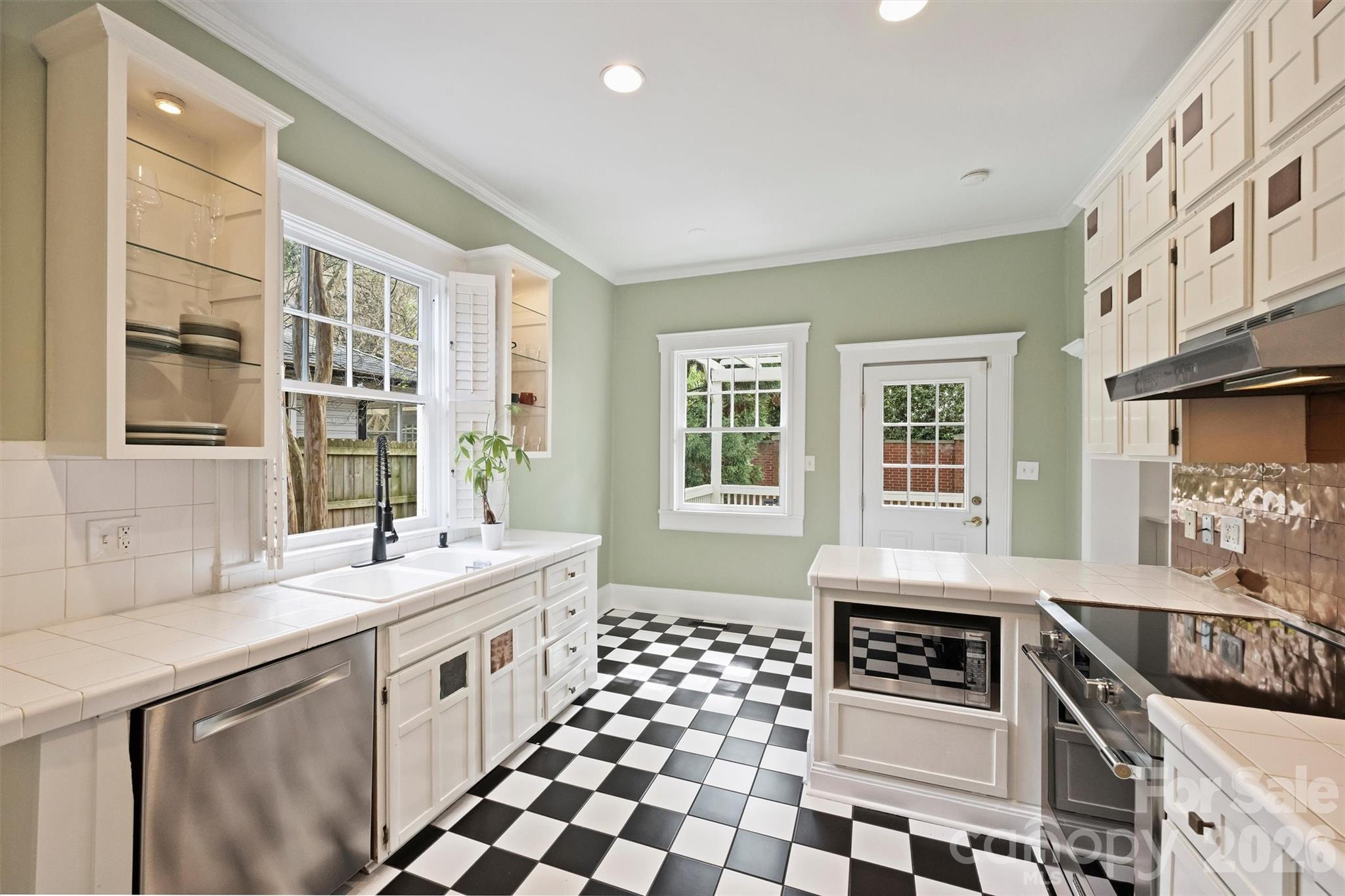 712 Sunnyside Avenue Charlotte NC 28204