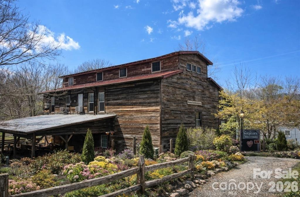 9 & 1 Old Mill Lane Weaverville NC 28787