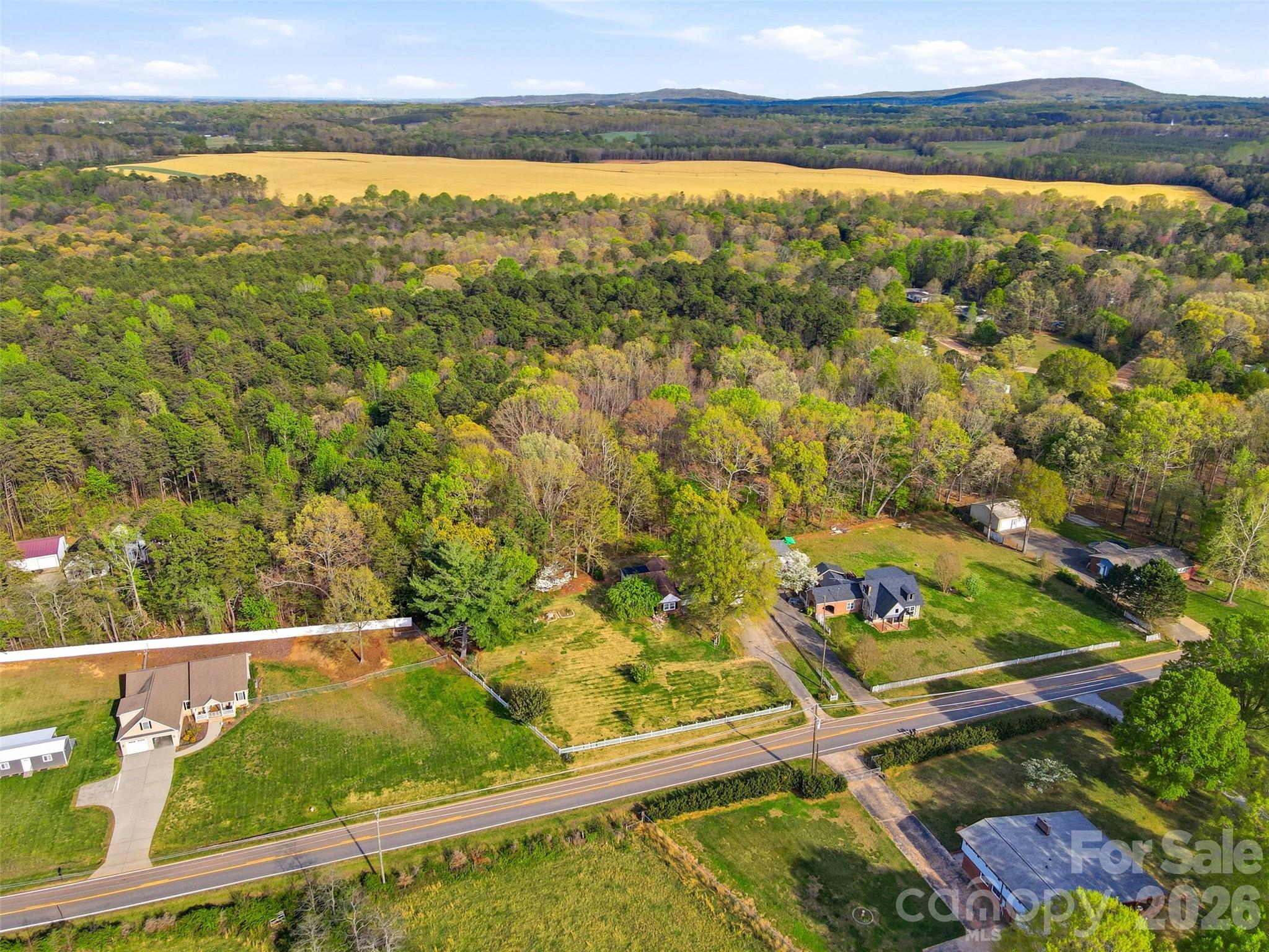 2670 N Olivers Road Newton NC 28658