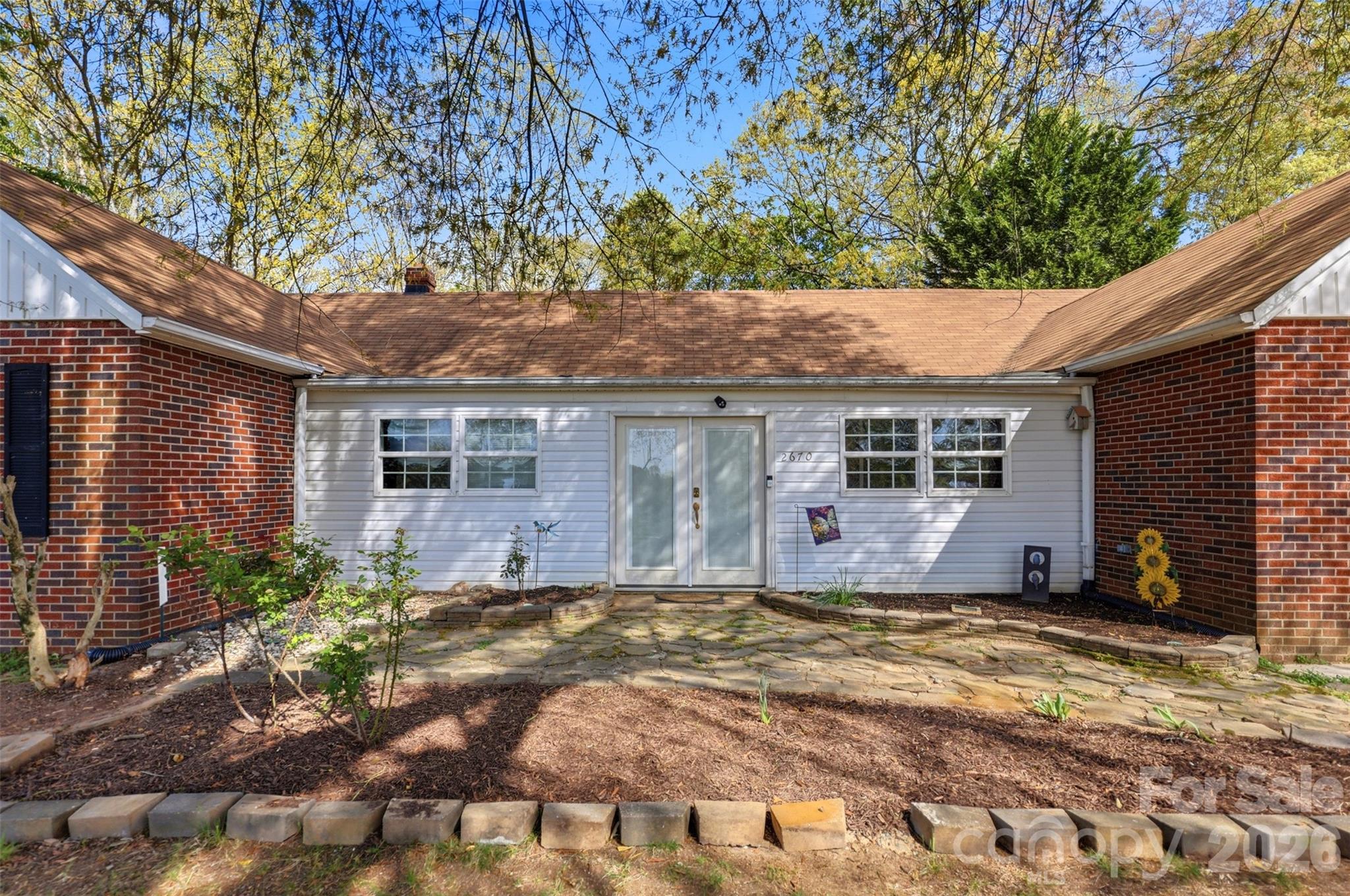 2670 N Olivers Road Newton NC 28658