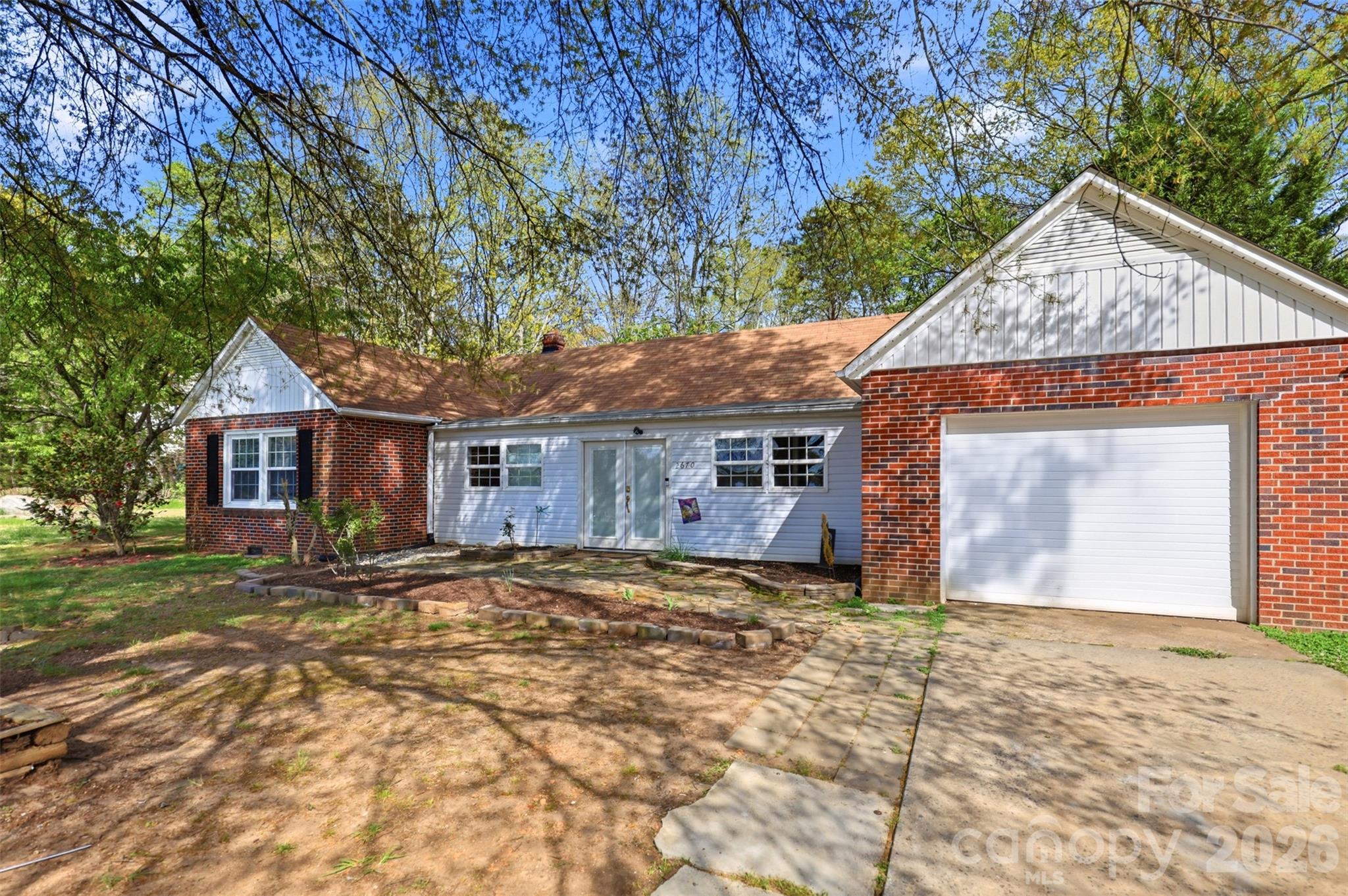 2670 N Olivers Road Newton NC 28658