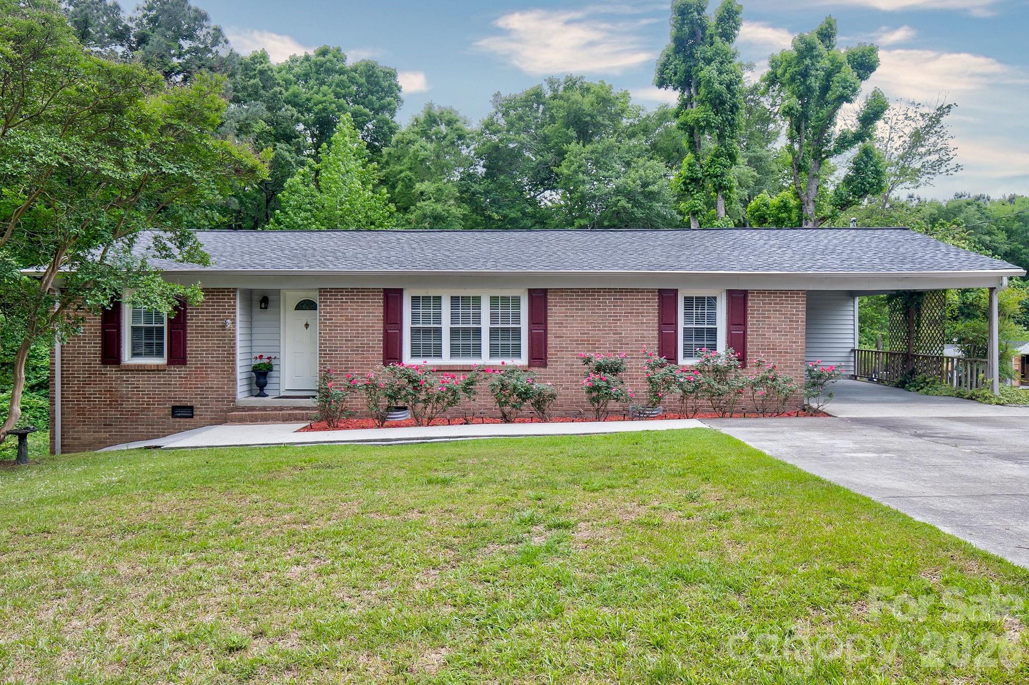 156 Blackmon Circle Kershaw SC 29067