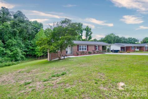 156 Blackmon Circle Kershaw SC 29067