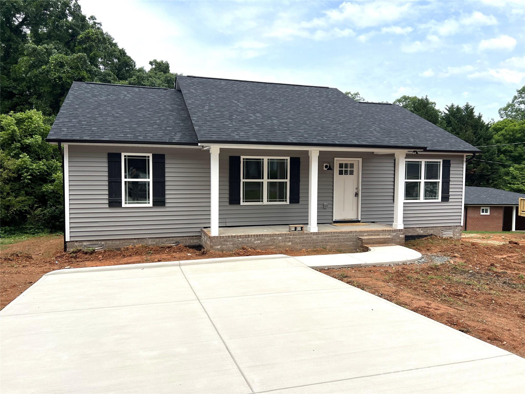 225 N 7th Street Albemarle NC 28001