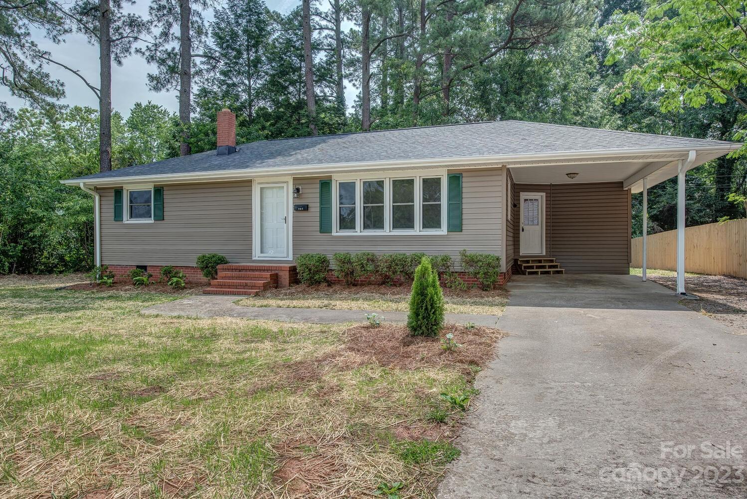 902 Dogwood Drive Gastonia NC 28054