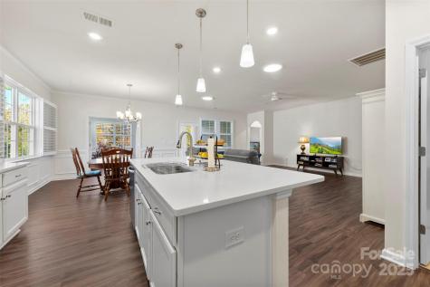 129 Picasso Trail Mount Holly NC 28120