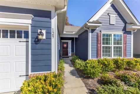 129 Picasso Trail Mount Holly NC 28120