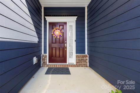 129 Picasso Trail Mount Holly NC 28120