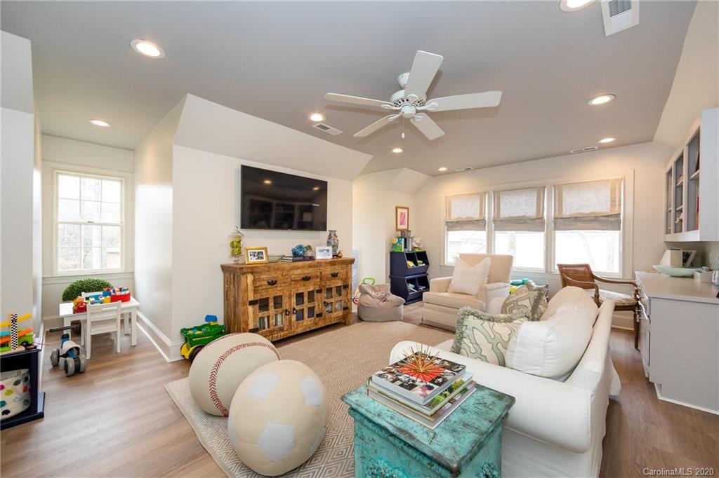 6539 Chestnut Grove Lane Charlotte NC 28210