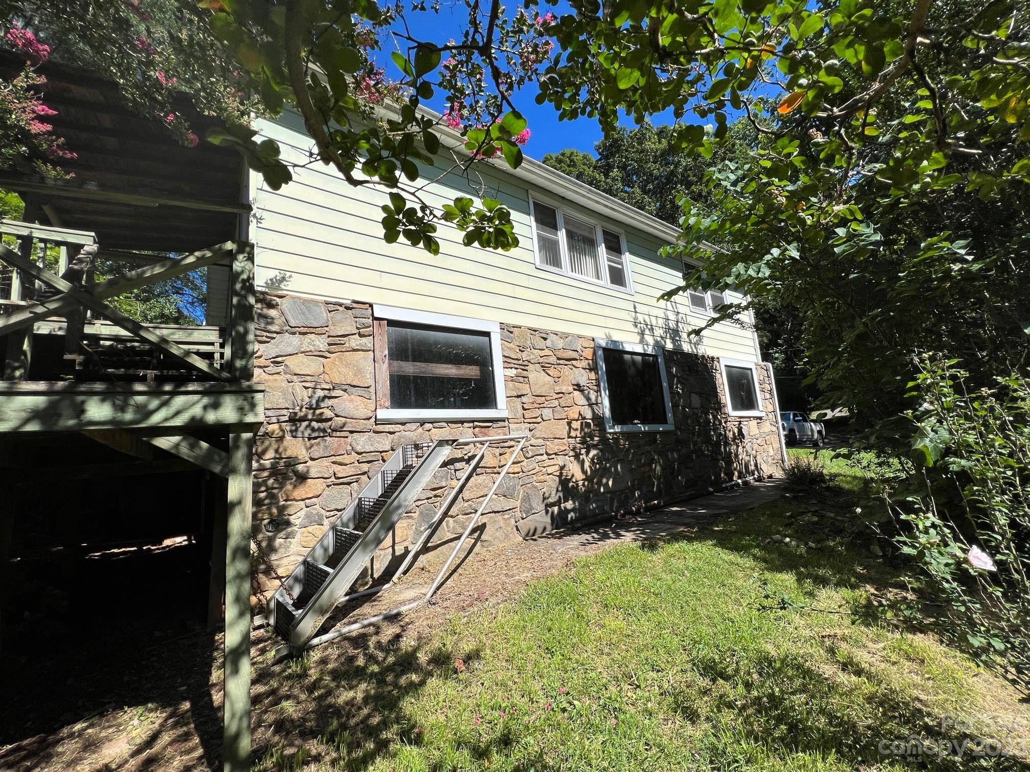 8 & 12 Lunsford Road Asheville NC 28805