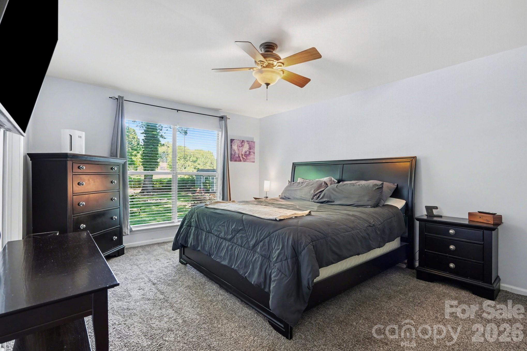 8700 Heather View Court Charlotte NC 28216