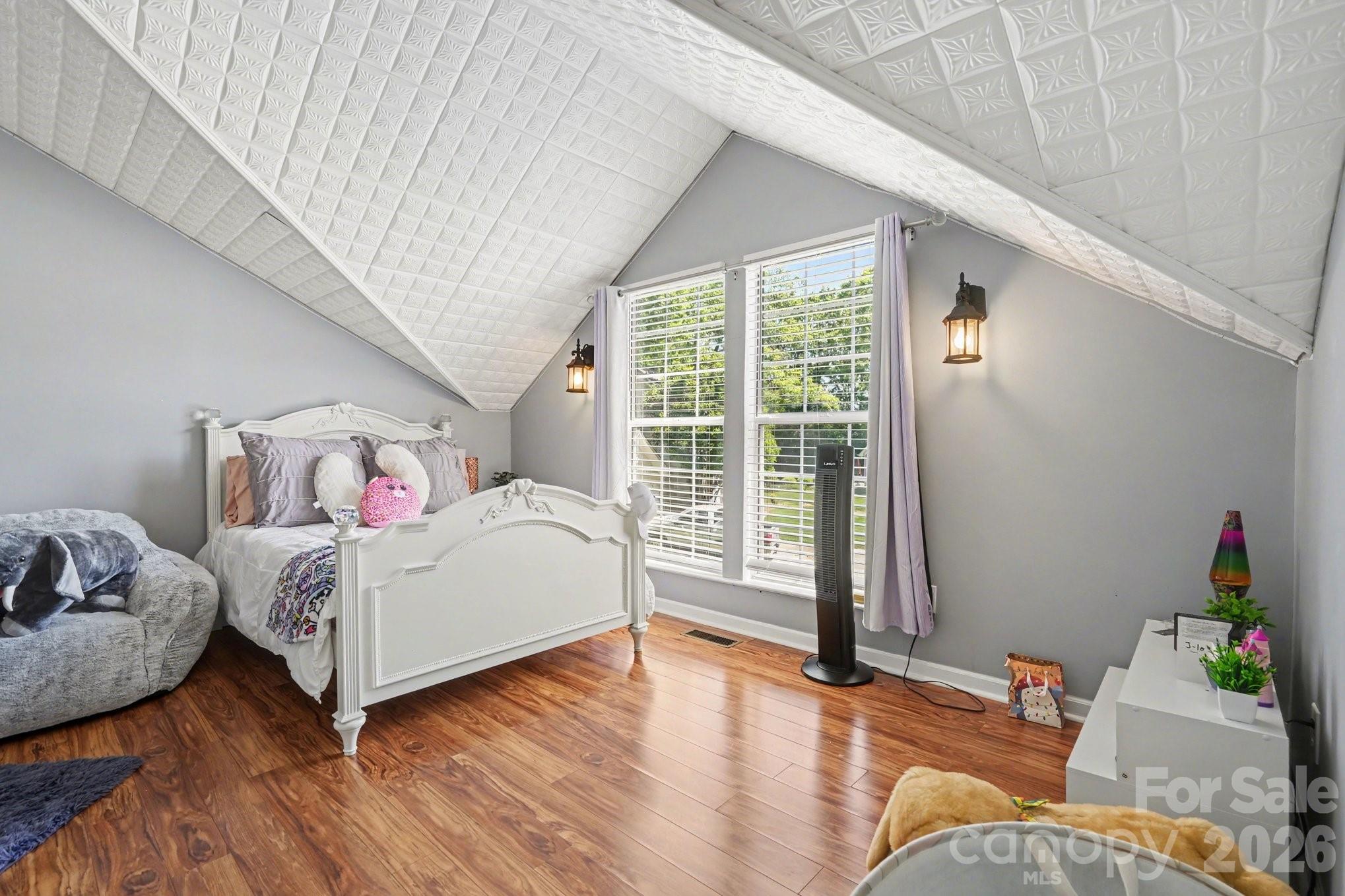 8700 Heather View Court Charlotte NC 28216