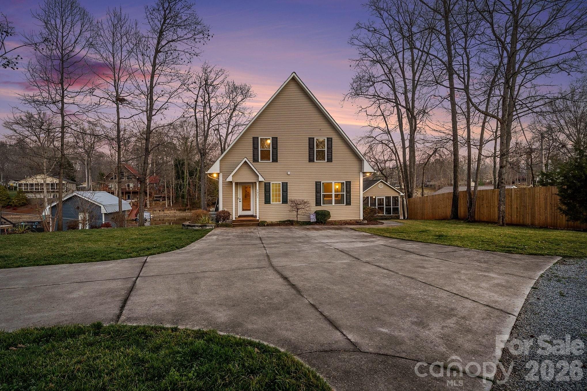 1901 Warf Road Lexington NC 27292