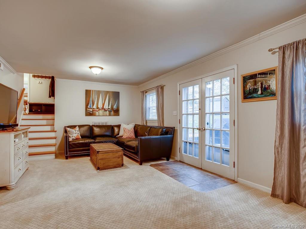 3609 Garden Club Lane Charlotte NC 28210