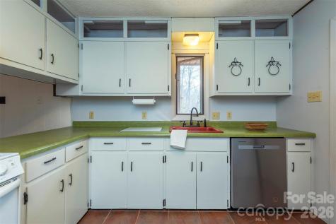 118 Richard Lane Black Mountain NC 28711