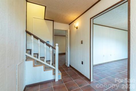 118 Richard Lane Black Mountain NC 28711
