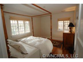 21 Lakeview Road Asheville NC 28804