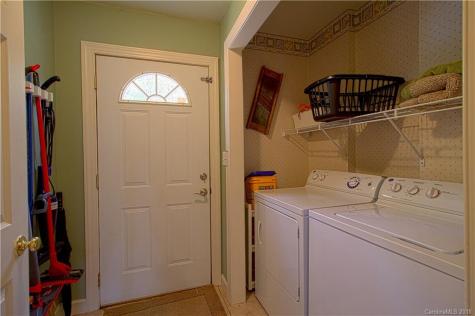5146 Old Linville Road Marion NC 28752