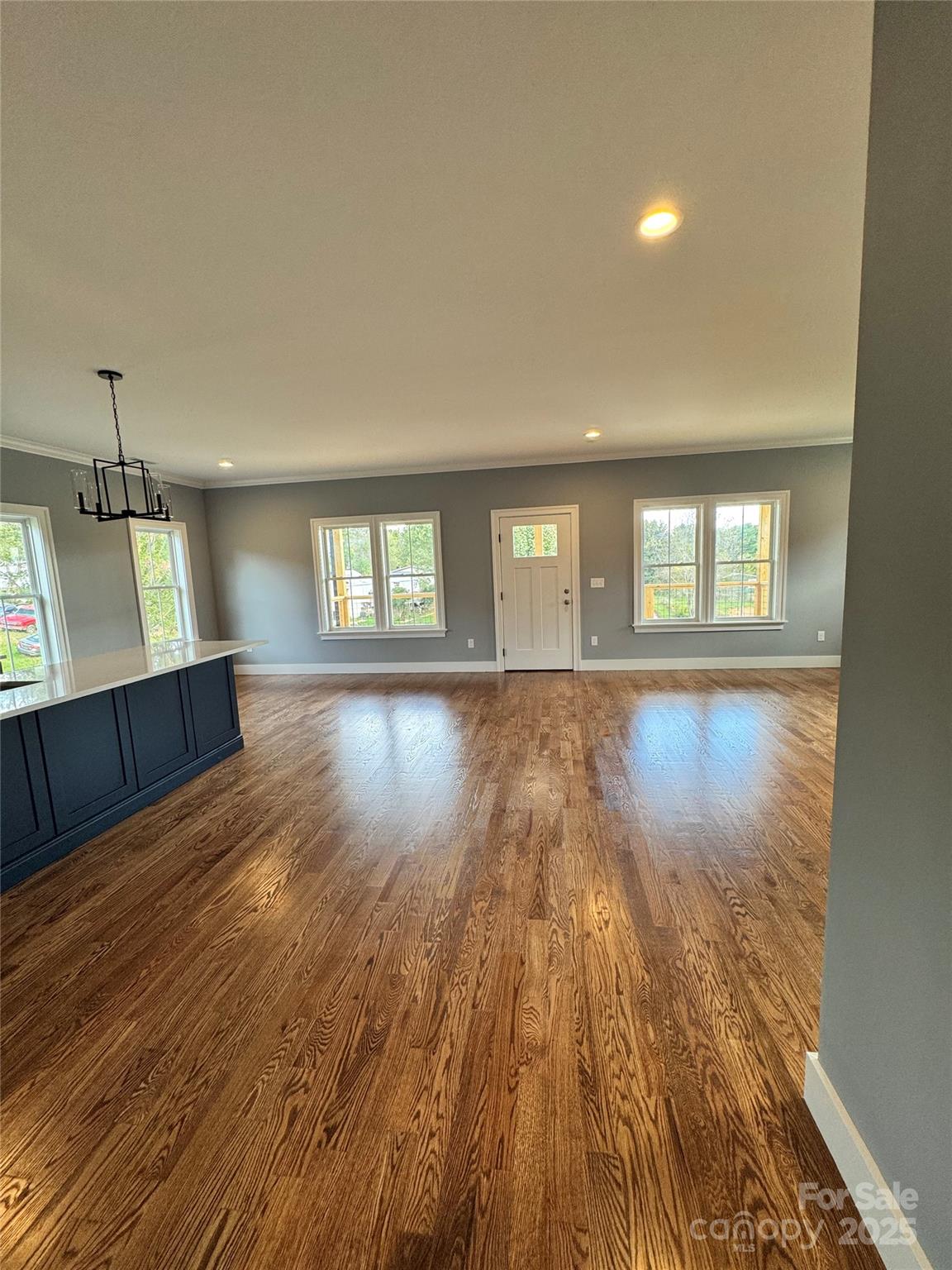 21 Marion Road Leicester NC 28748
