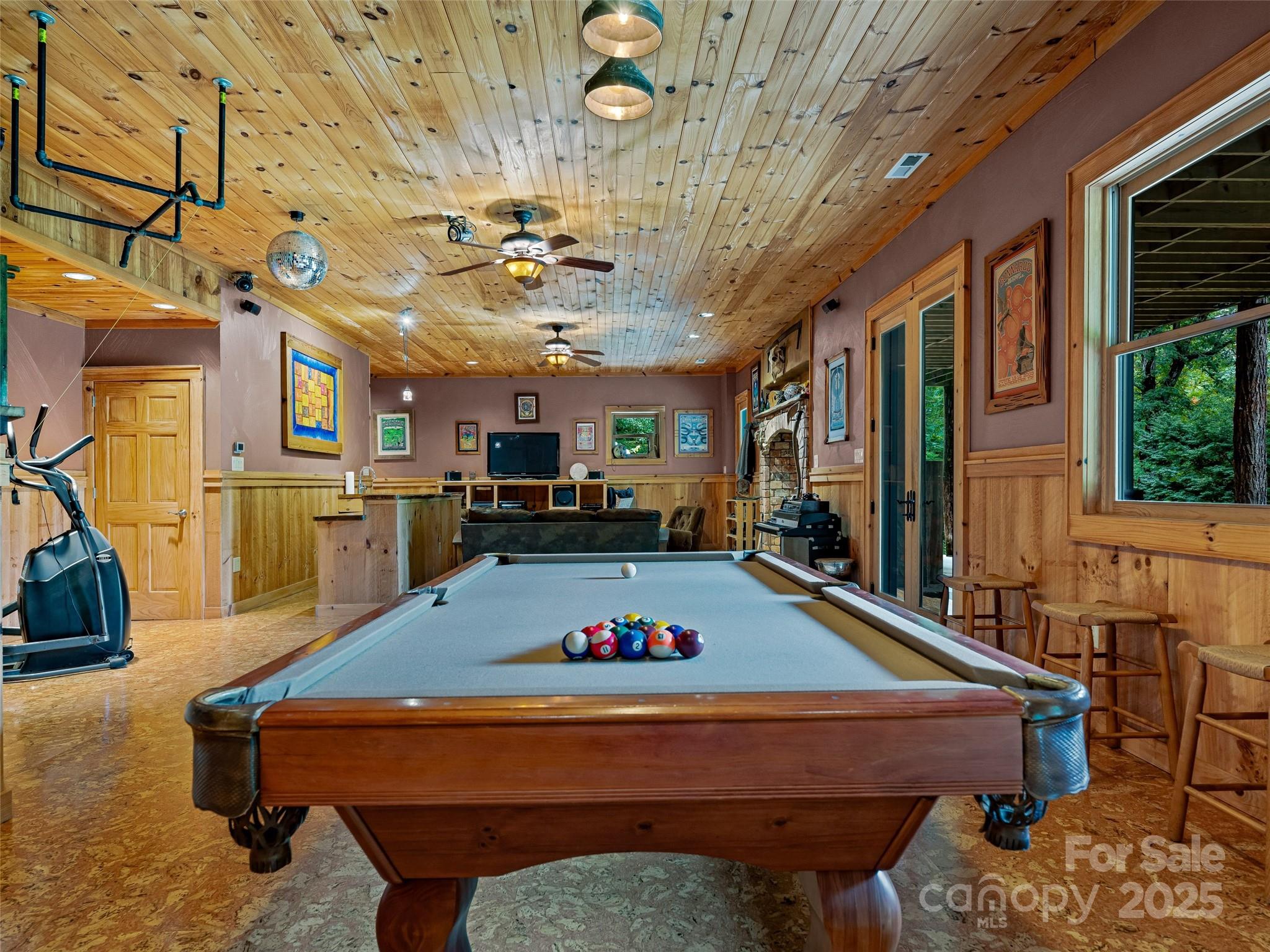 415 Shady Grove Road Tuckasegee NC 28783