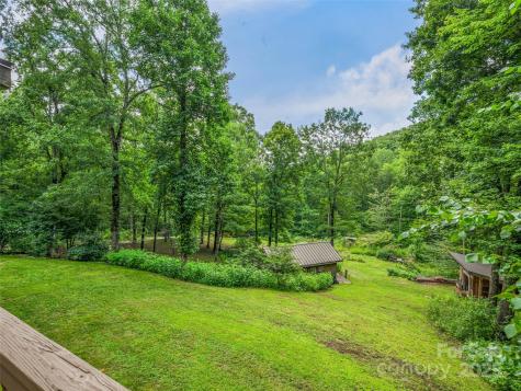 415 Shady Grove Road Tuckasegee NC 28783