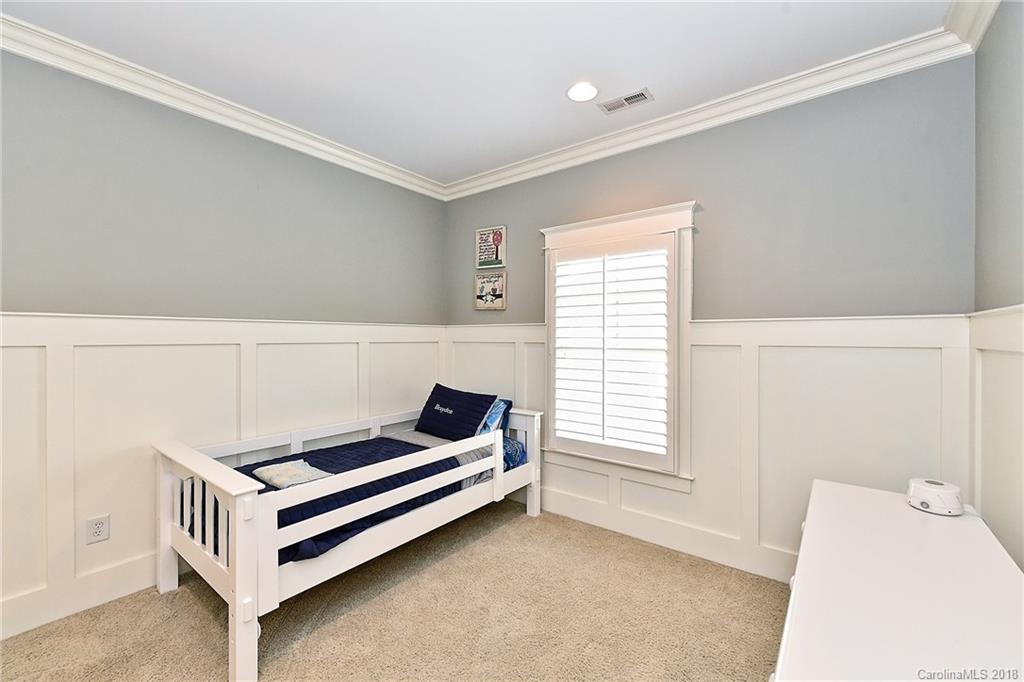 1319 Ivey Drive Charlotte NC 28205