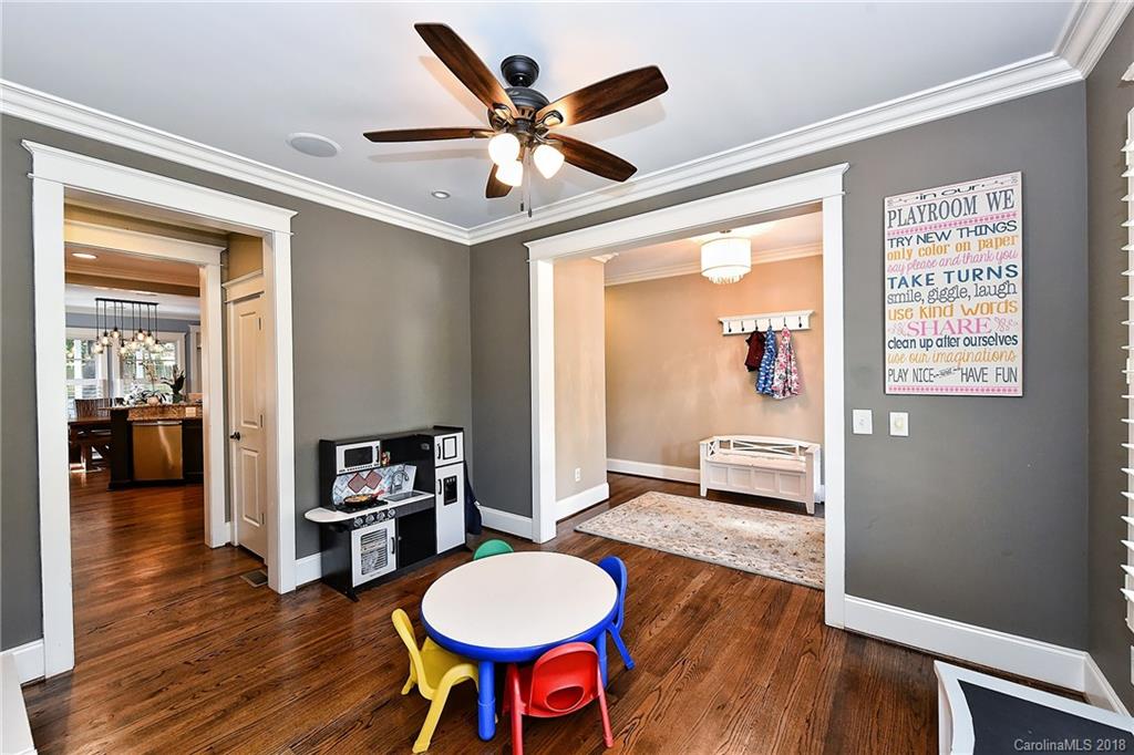 1319 Ivey Drive Charlotte NC 28205