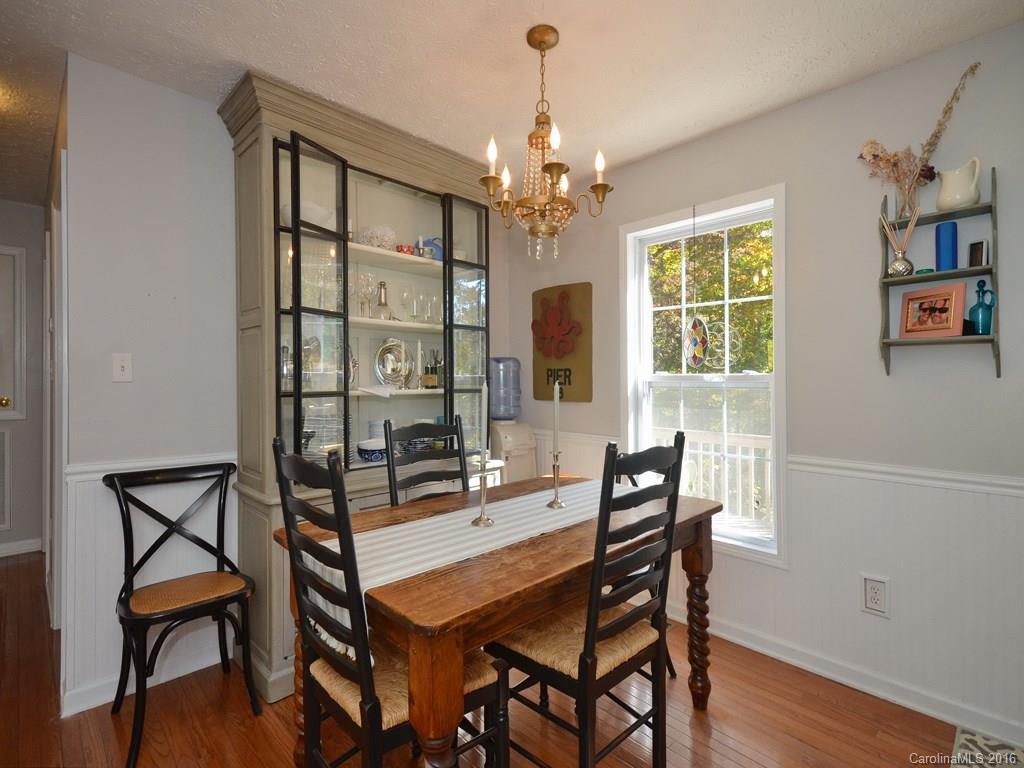 35 Rocking Porch Lane Asheville NC 28805