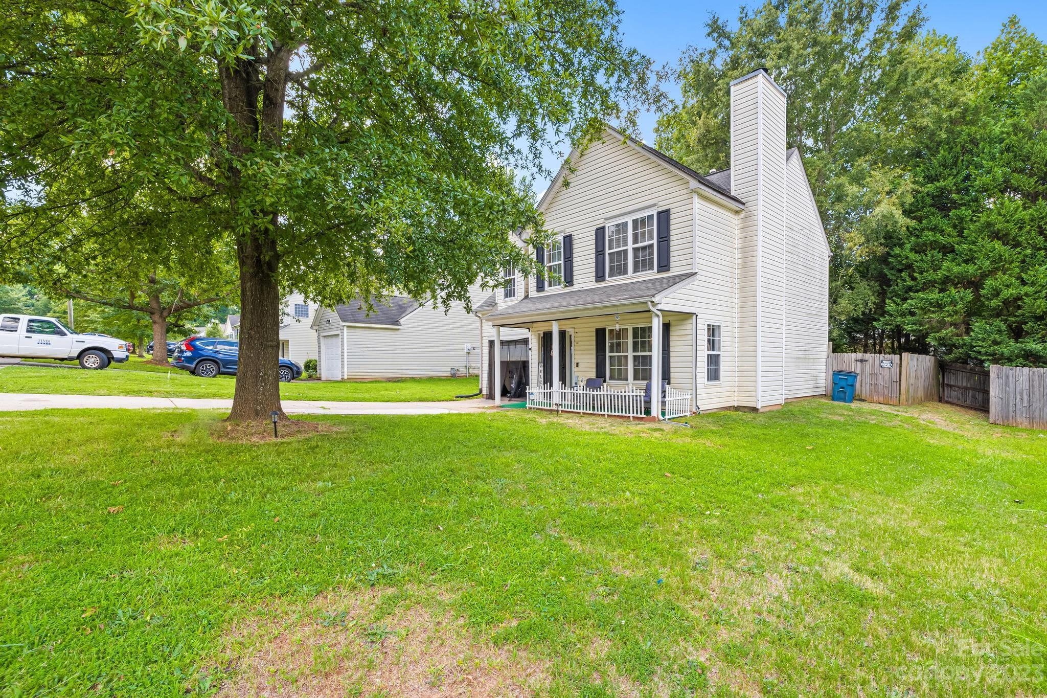 941 Grass Hollow Court Charlotte NC 28216