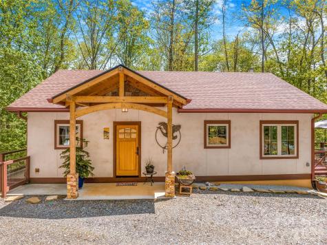 446 Amanda Drive Mars Hill NC 28754