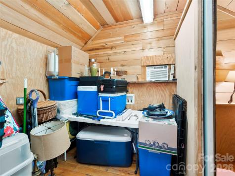 58 Guntertown Road Marshall NC 28753