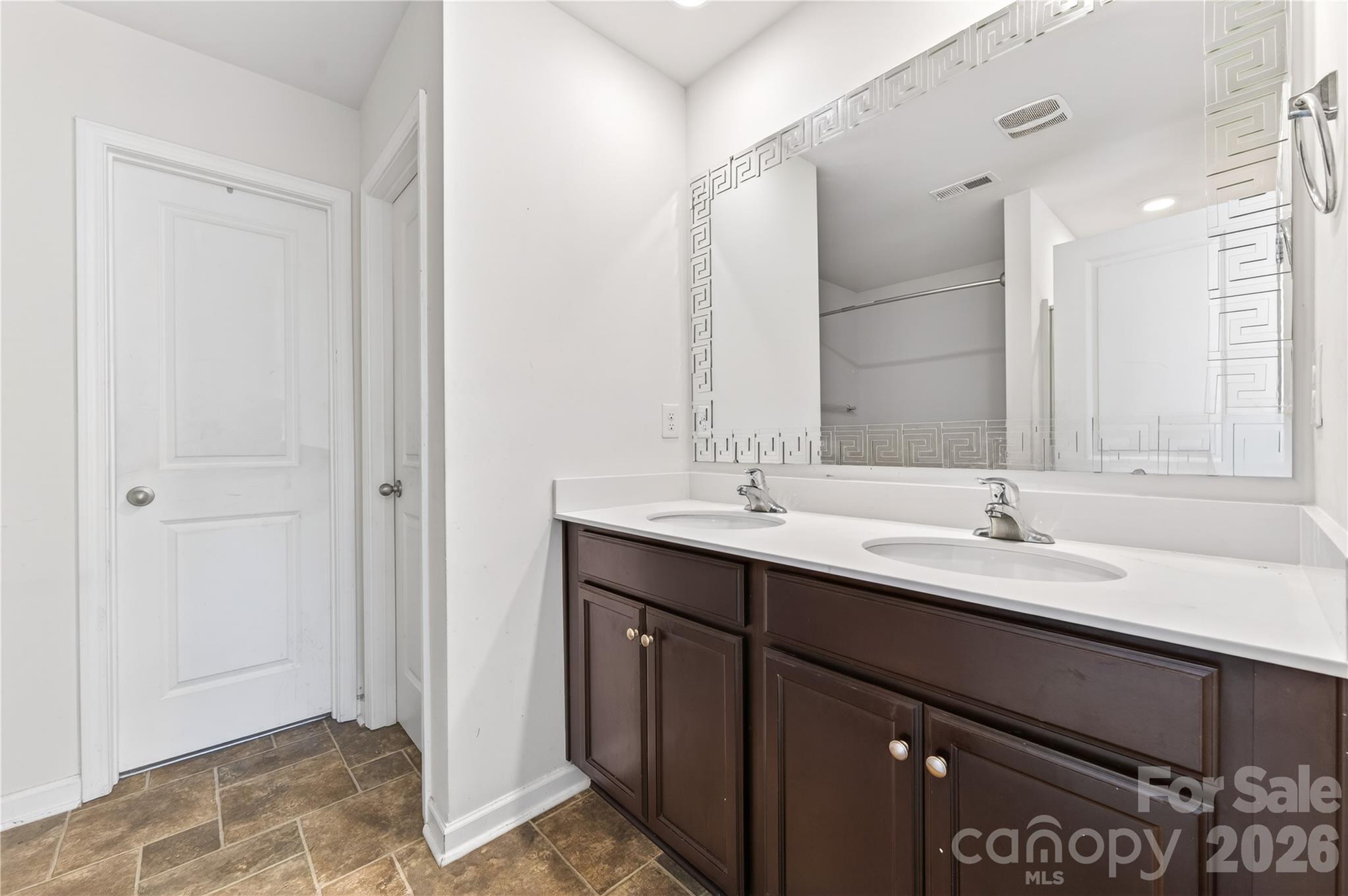 10008 Brawley Lane Charlotte NC 28215
