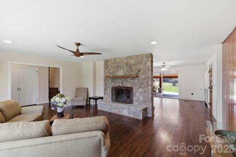 100 Ashton Lane Brevard NC 28712