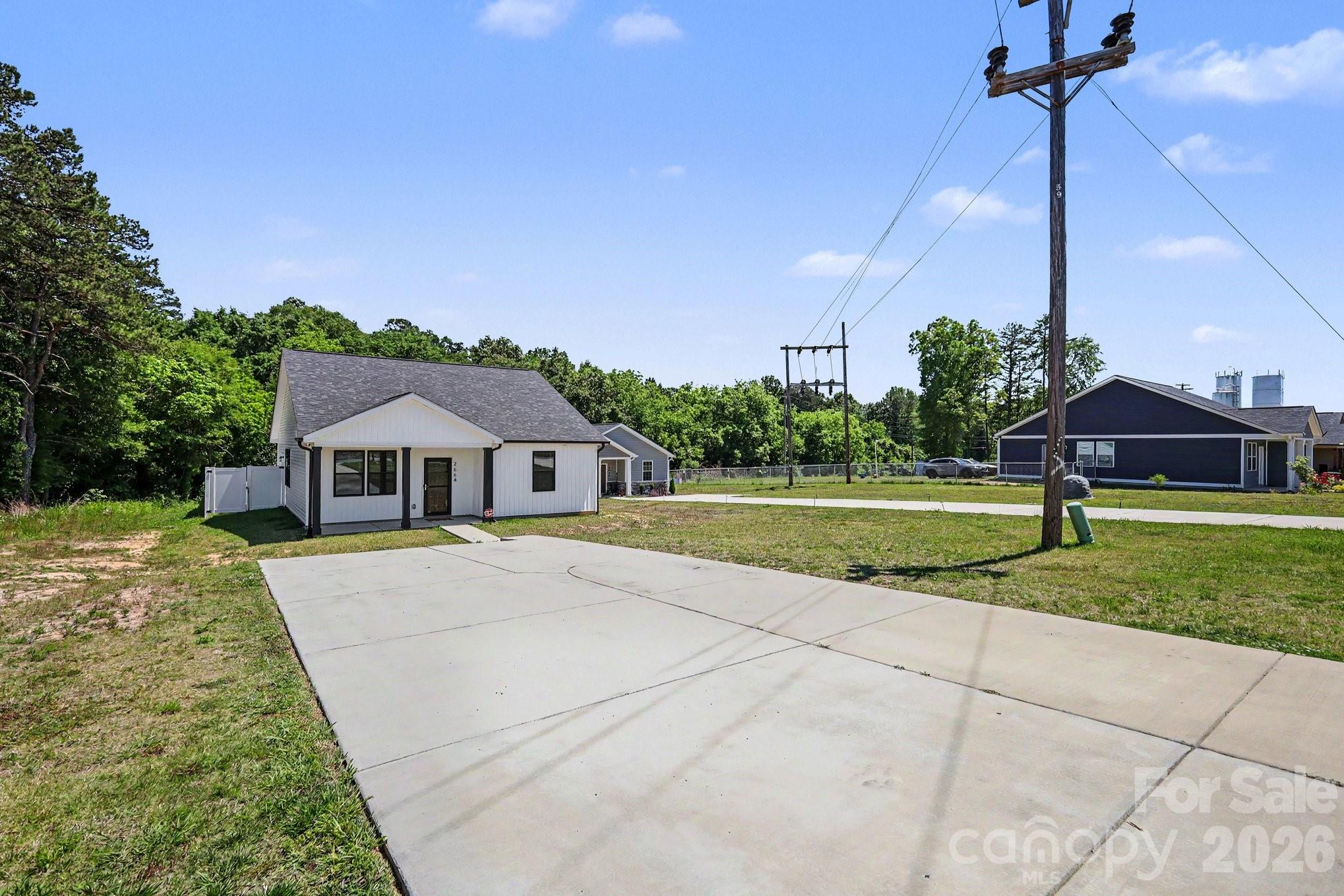 2664 Meadow Street Gaston NC 28056