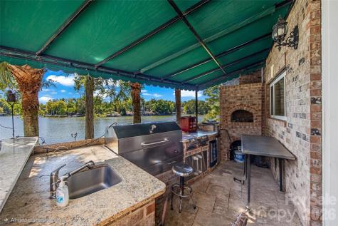 5650 Riverfront Road Clover SC 29710