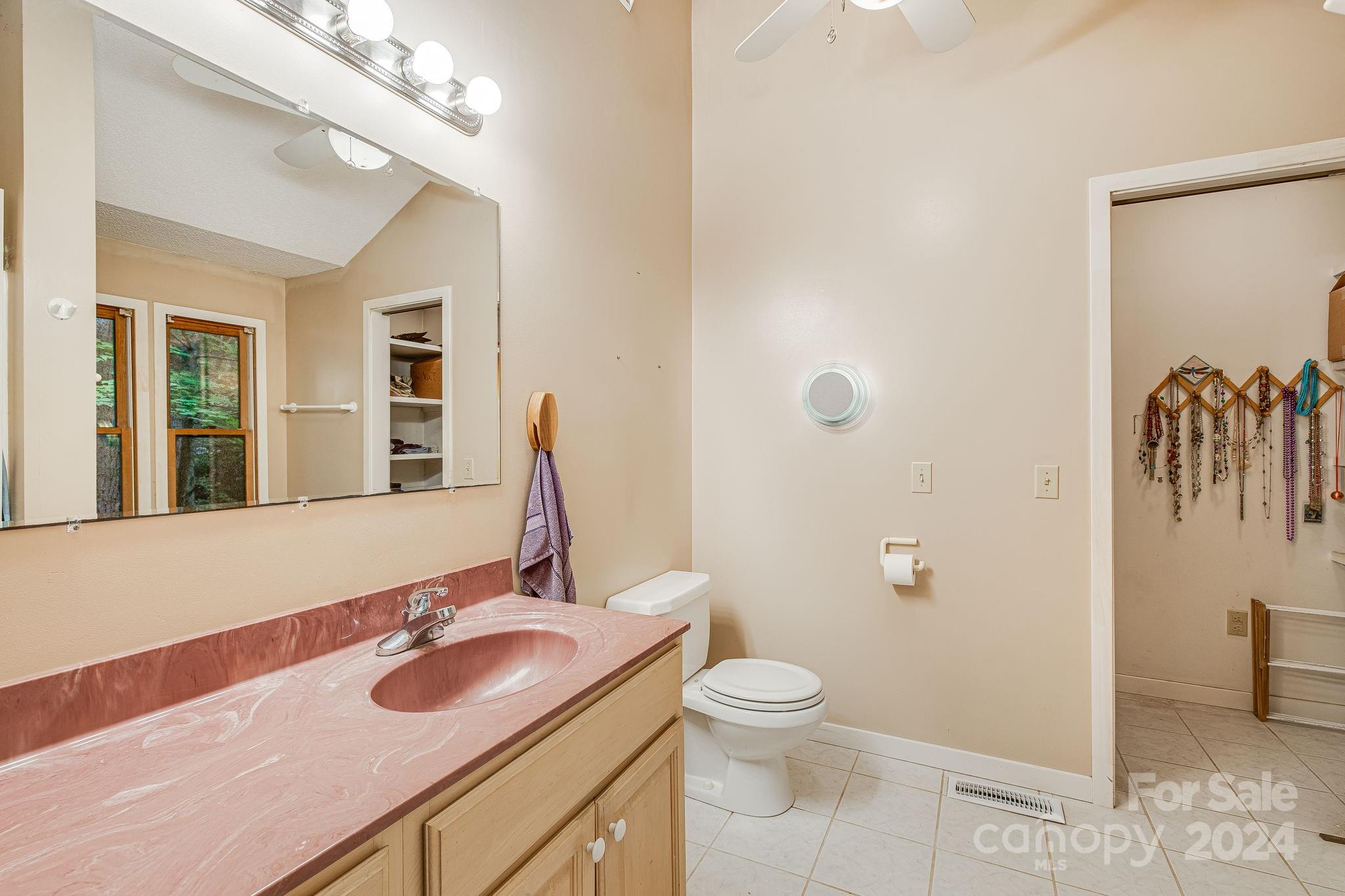 21 Leisure Lane Swannanoa NC 28778