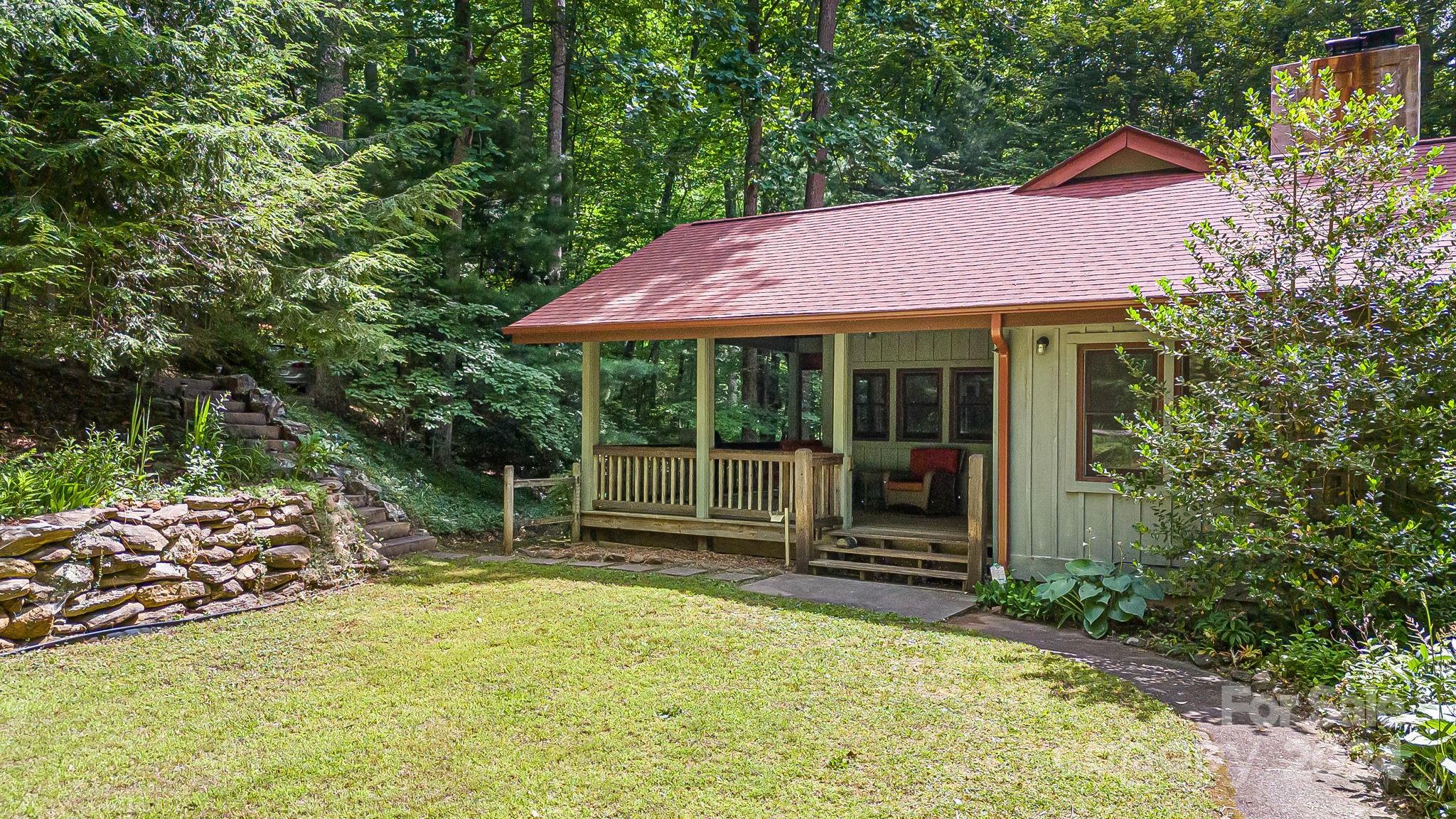 21 Leisure Lane Swannanoa NC 28778