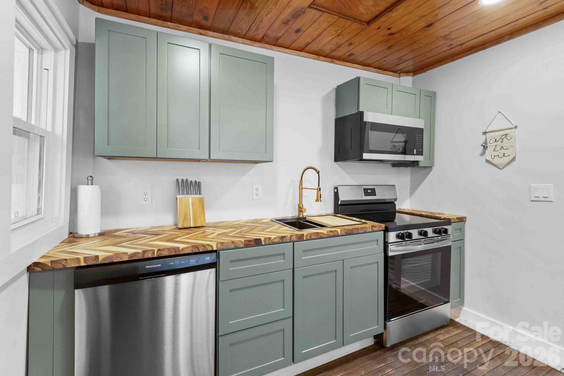 124 Glad Tidings Lane Sylva NC 28779
